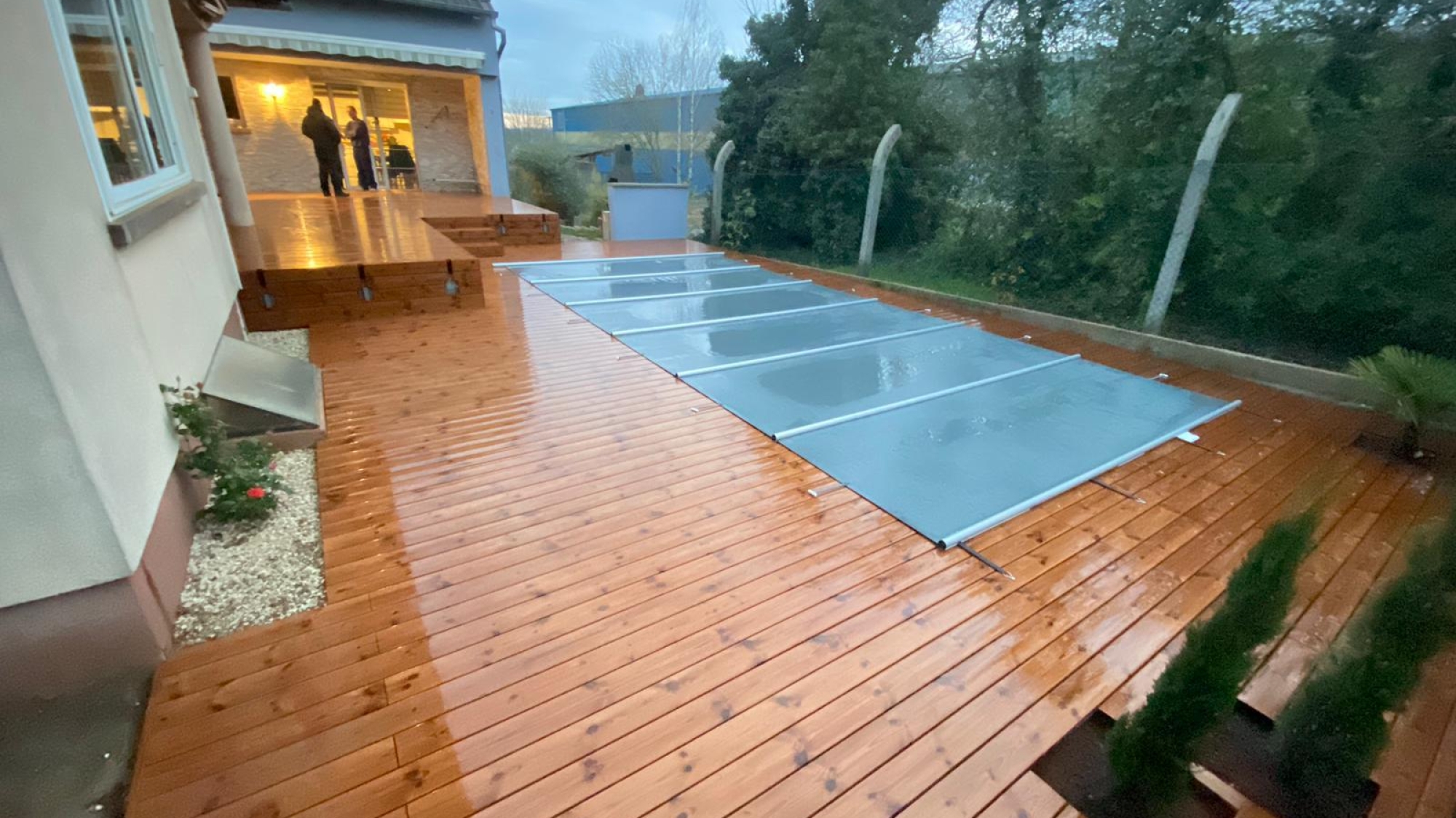 terrasse-bois-thermopin-escalier-habillage-murets-jpeg